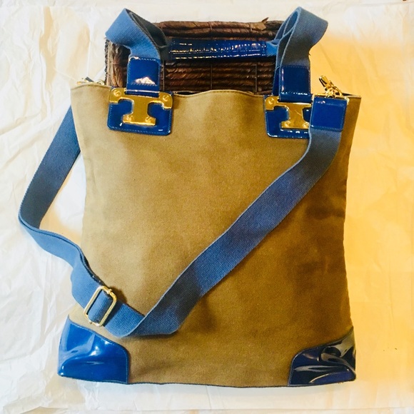 Tory Burch Handbags - Tory Burch ‘Nico’ Taupe Canvas Shoulder Bag
